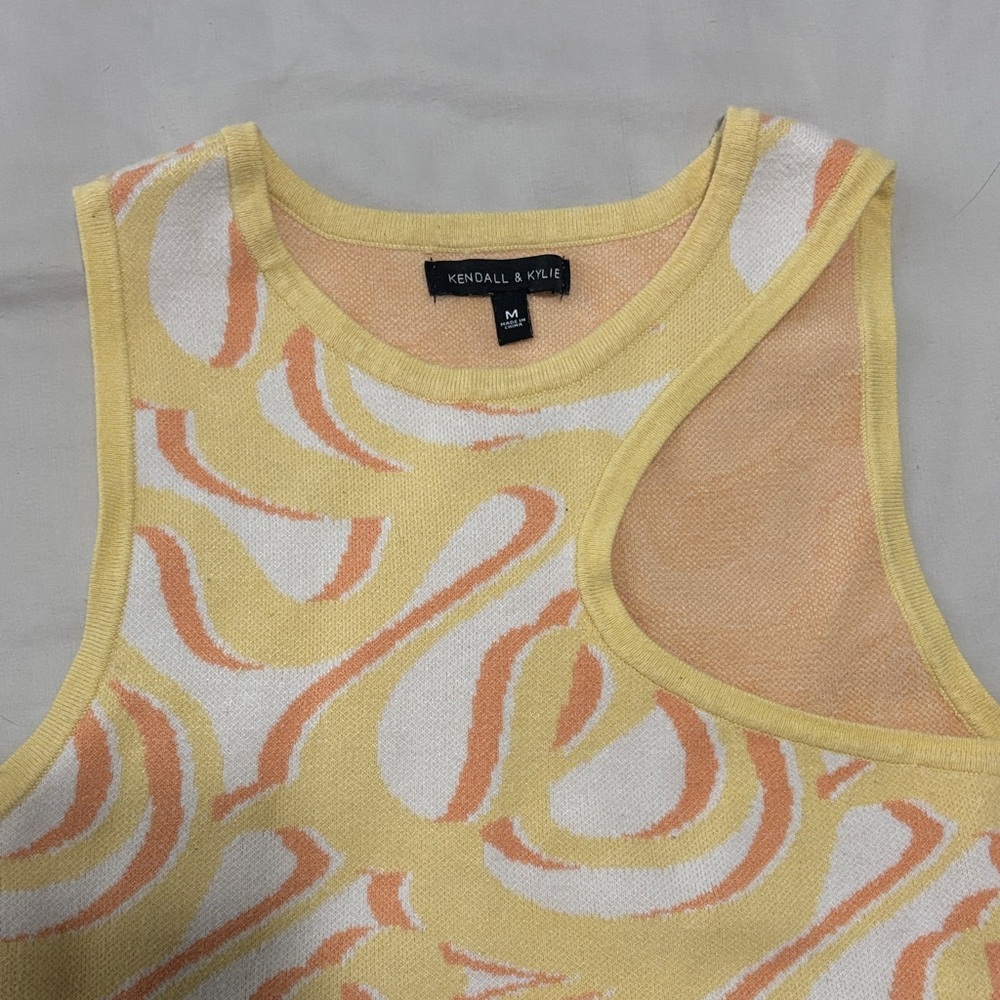 Kendall & Kylie Swirl Pattern Tank Top